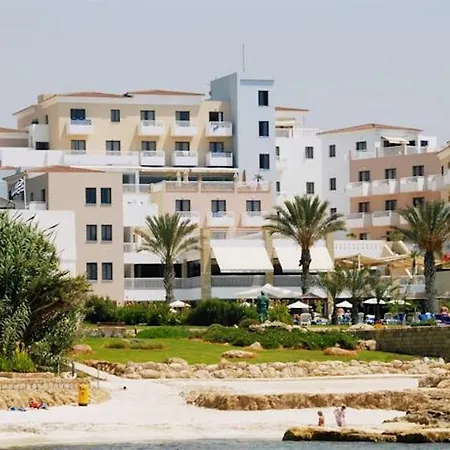 Aparthotel St. George Gardens & Klorakas