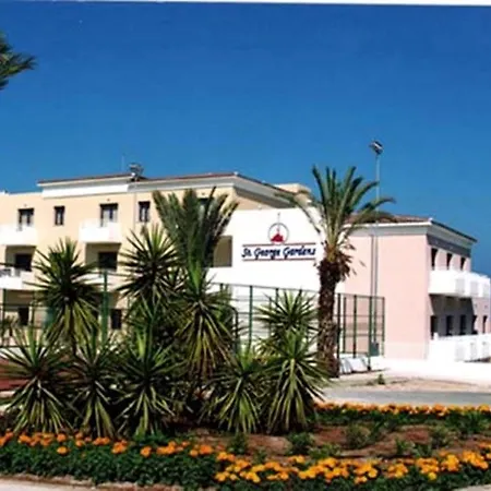 St. George Gardens & Aparthotel