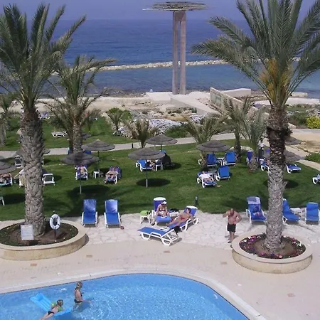 St. George Gardens & Klorakas